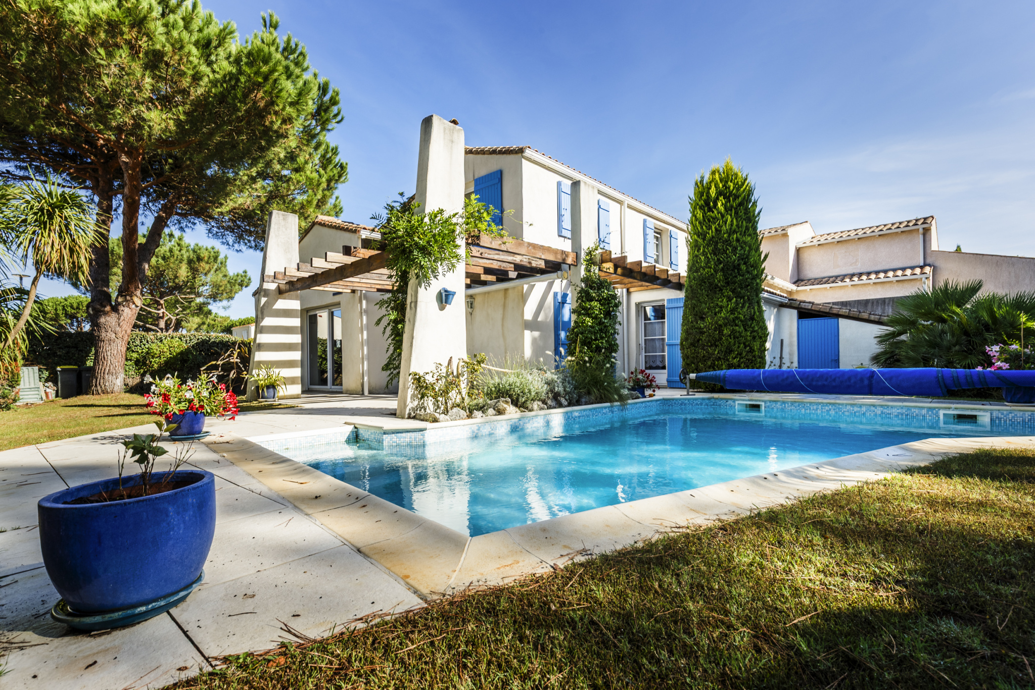 Maison à vendre à Les mathes, 96 m², 4 pièces – photo 1 sur 17