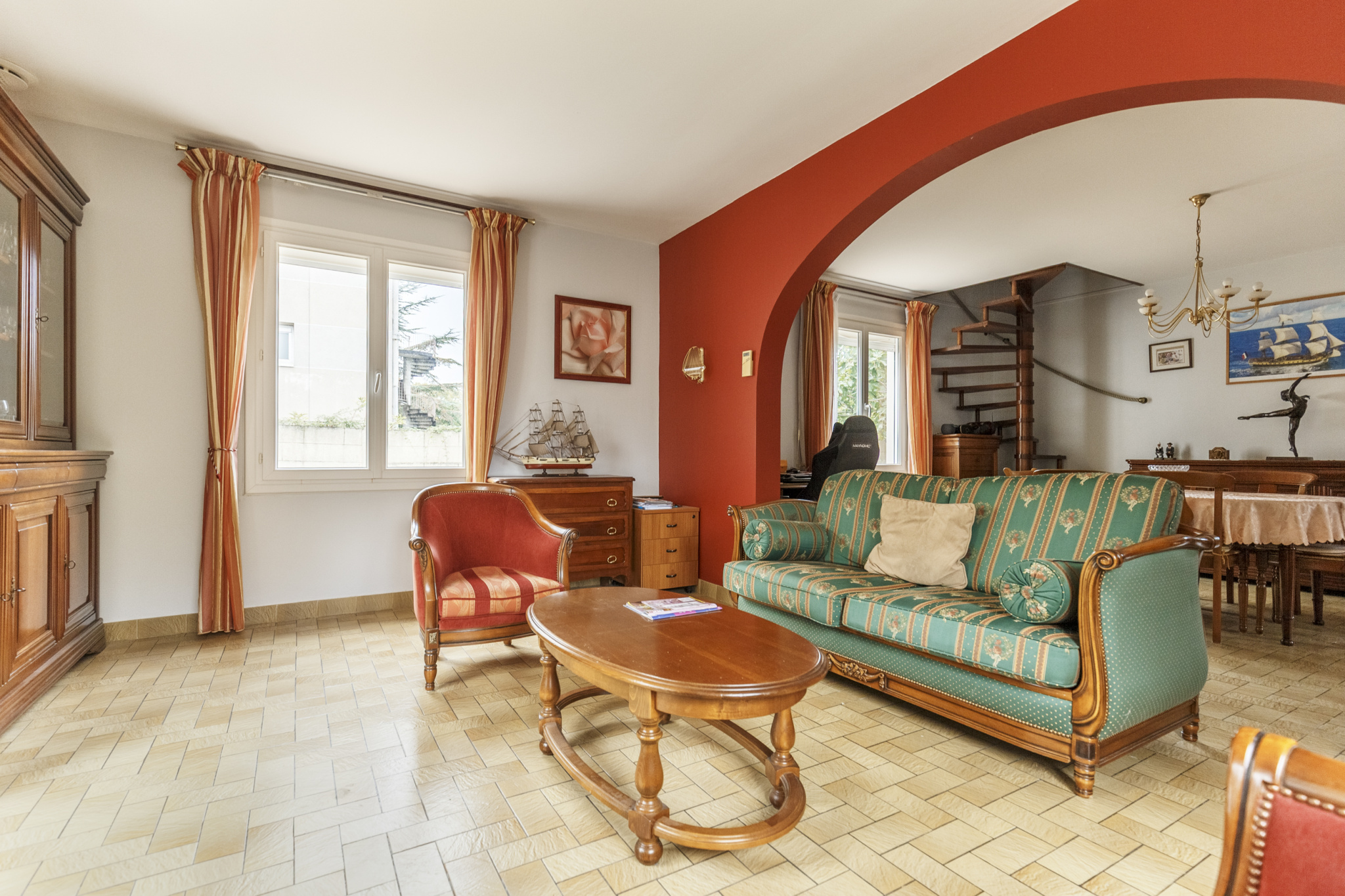 Maison à vendre à Royan, 101 m², 4 pièces – photo 2 sur 12